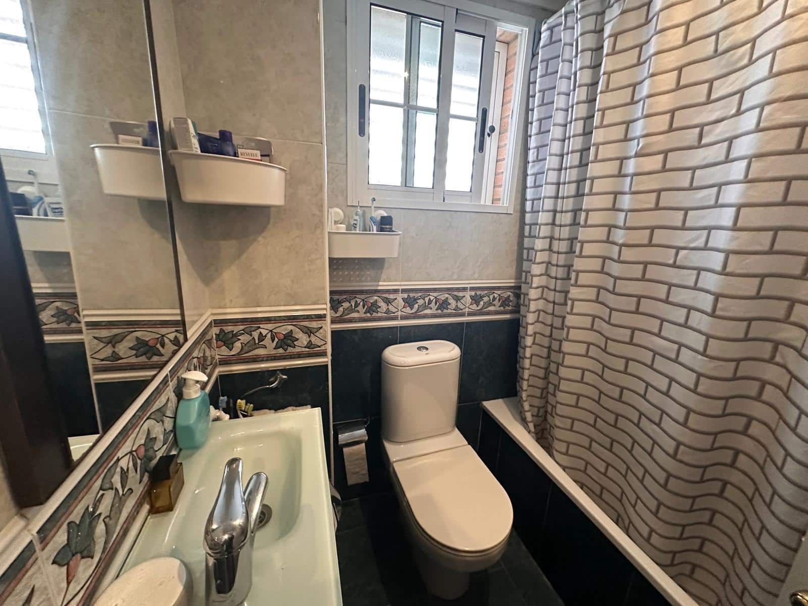 5 soveværelse Rækkehus til salg i Alzira med garage - € 325.000 (Ref: 8770550)