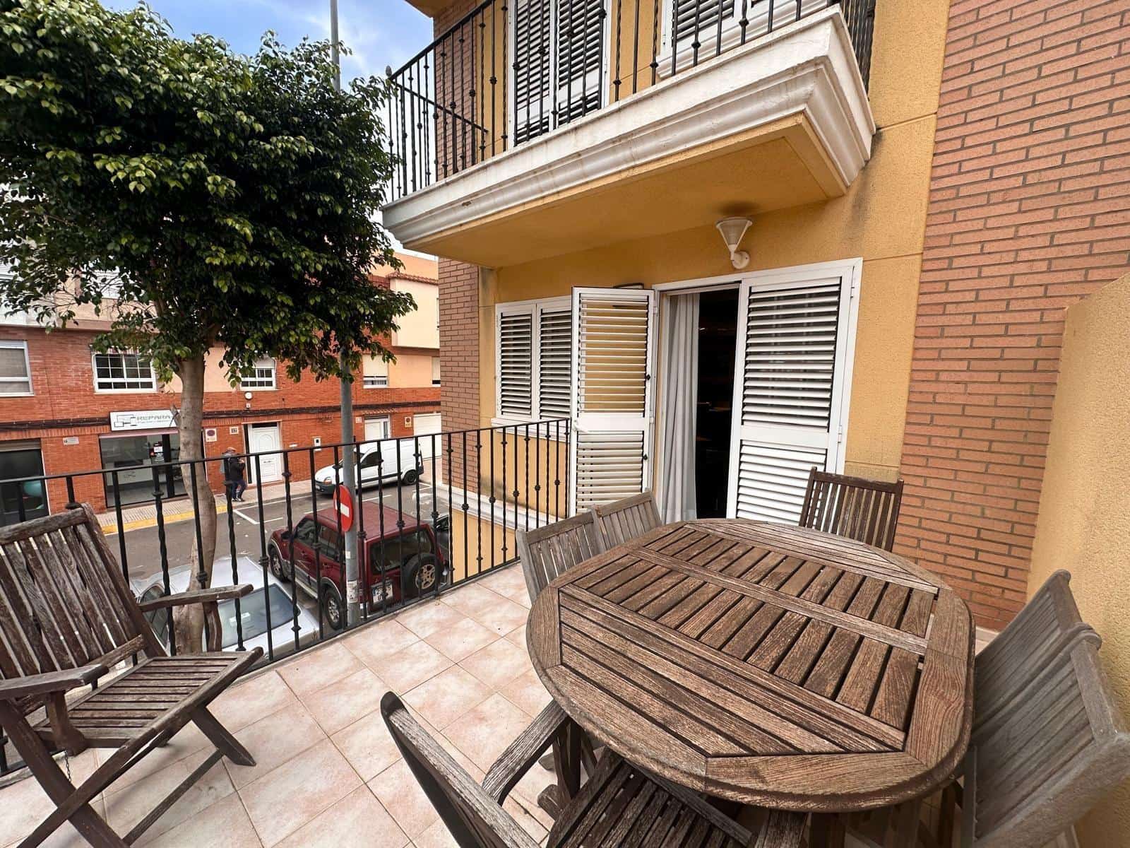 5 soveværelse Rækkehus til salg i Alzira med garage - € 325.000 (Ref: 8770550)