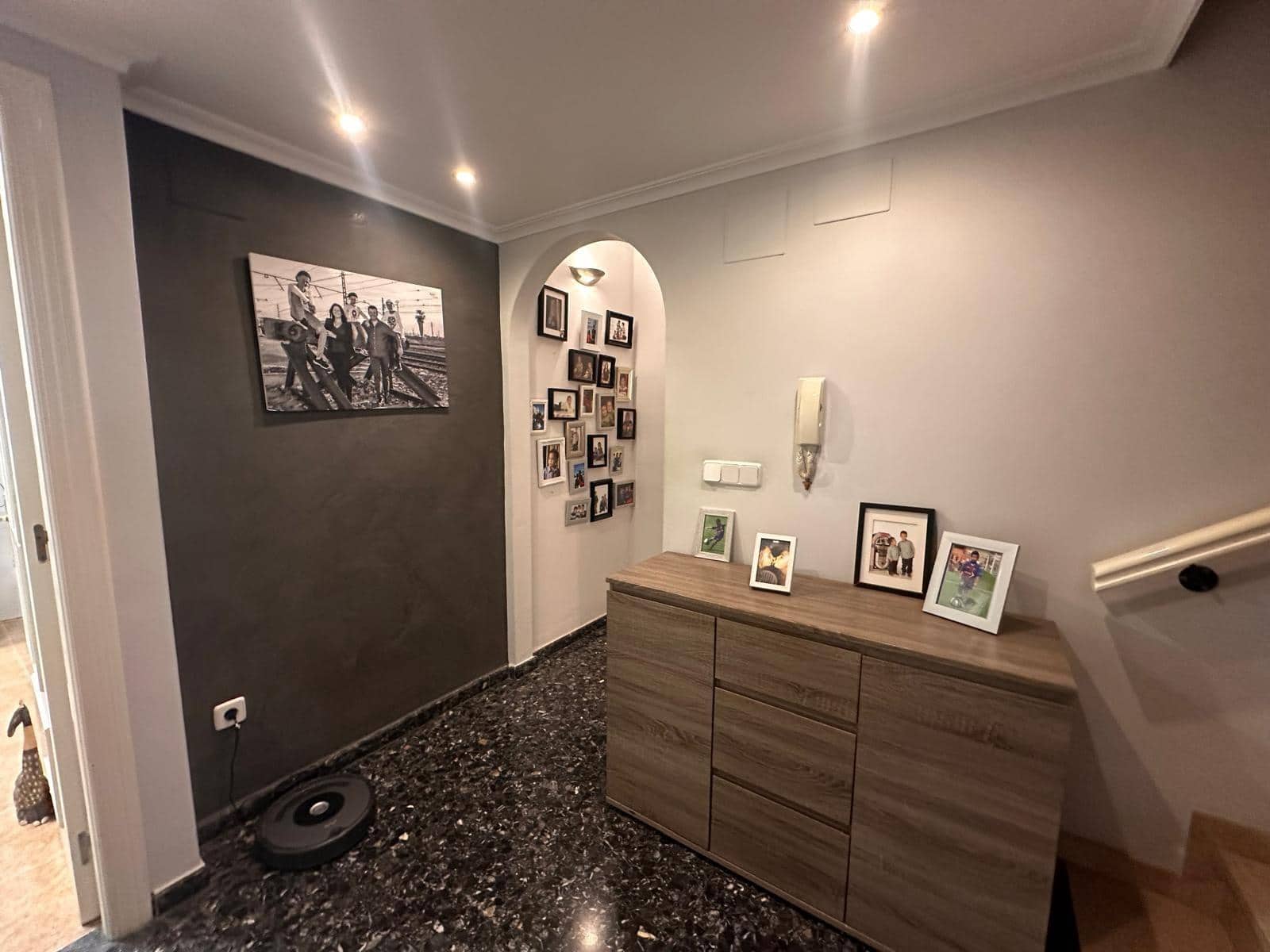 5 soveværelse Rækkehus til salg i Alzira med garage - € 325.000 (Ref: 8770550)