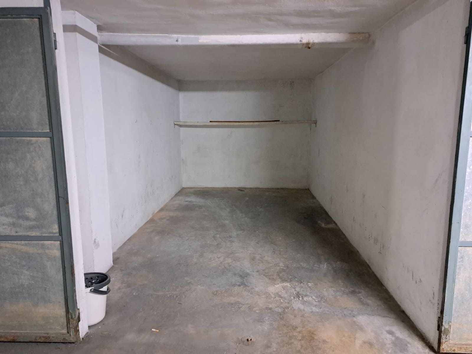 Garagem para venda em Alzira - 12 000 € (Ref: 8784098)