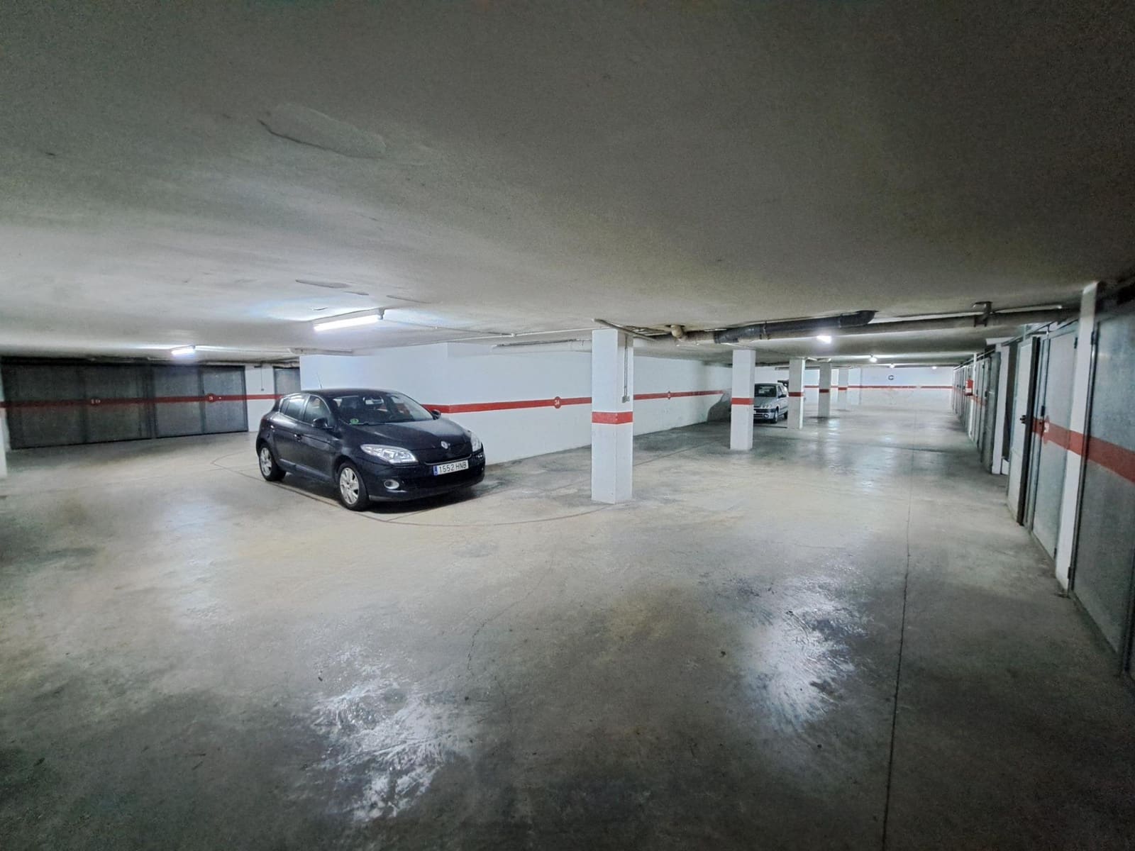 Garagem para venda em Alzira - 12 000 € (Ref: 8784098)