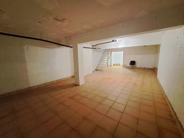 Commercial for sale in Alzira - € 90,000 (Ref: 8822377)