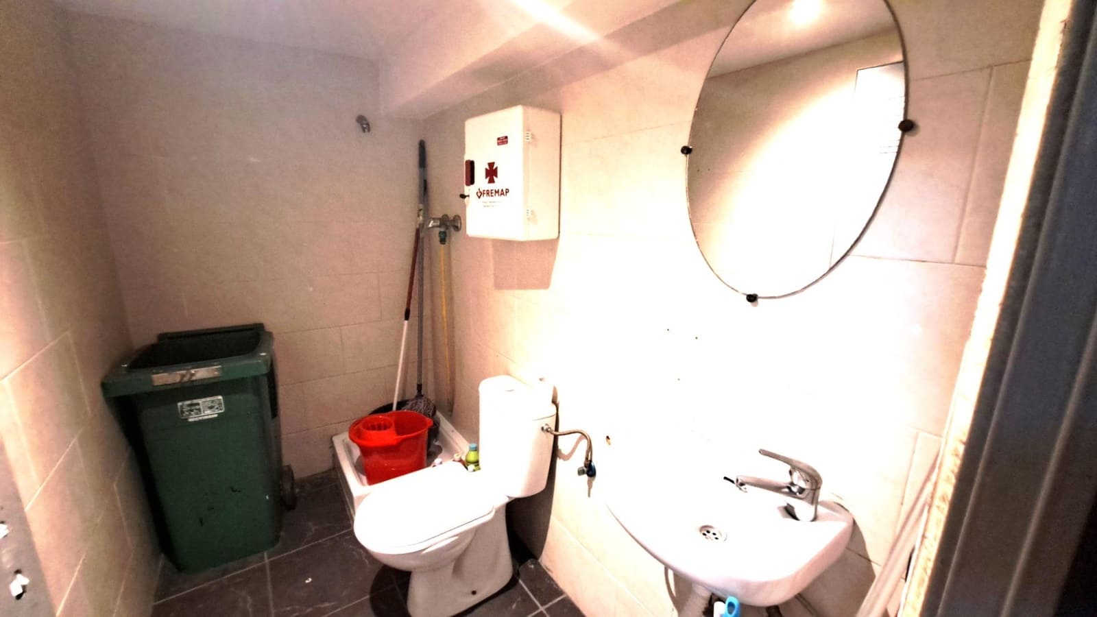 Komercyjne na sprzedaż w Carcaixent - 140 000 € (Ref: 8827418)