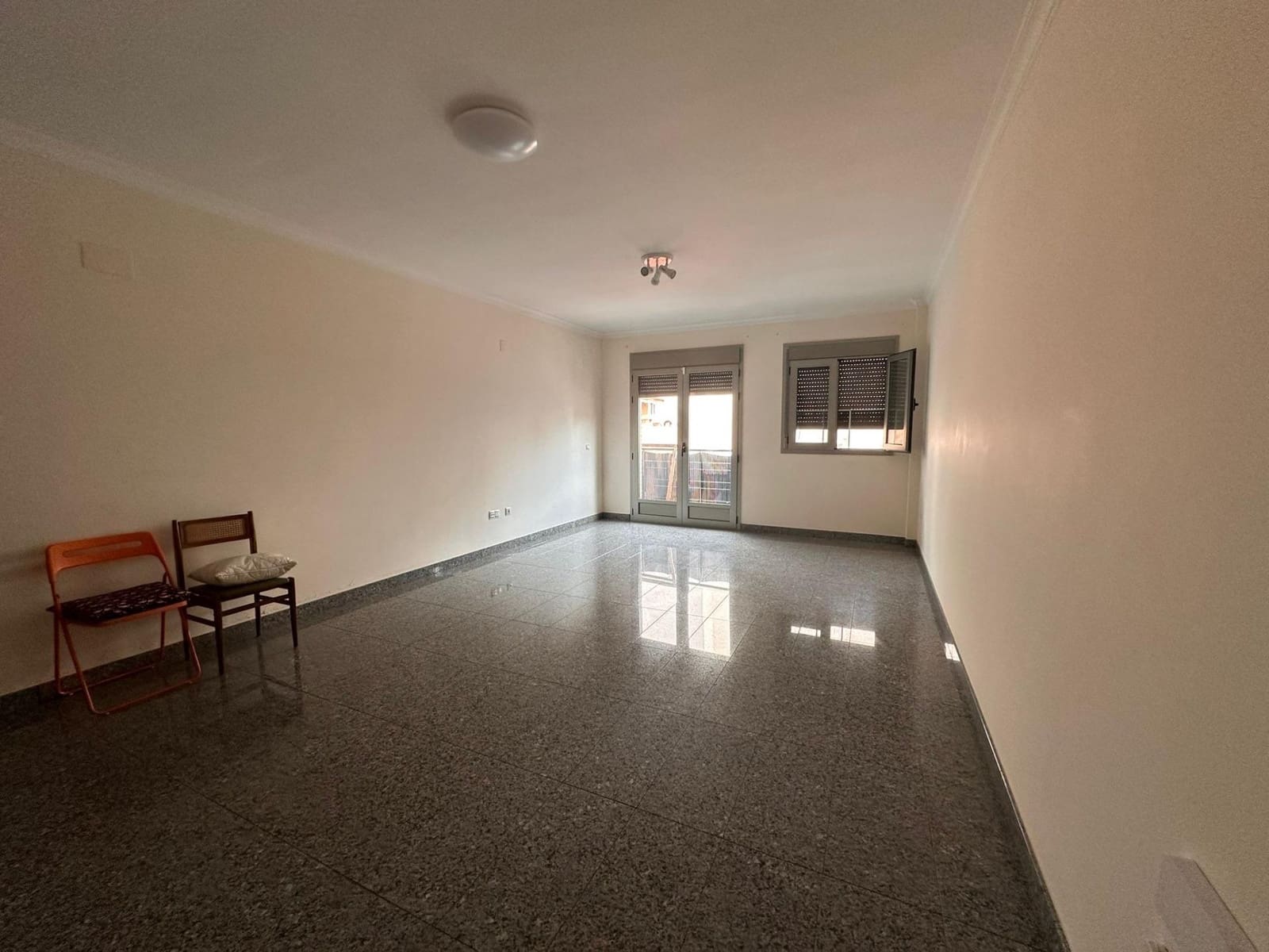 3 bedroom Flat for sale in Gandia - € 190,000 (Ref: 8847693)