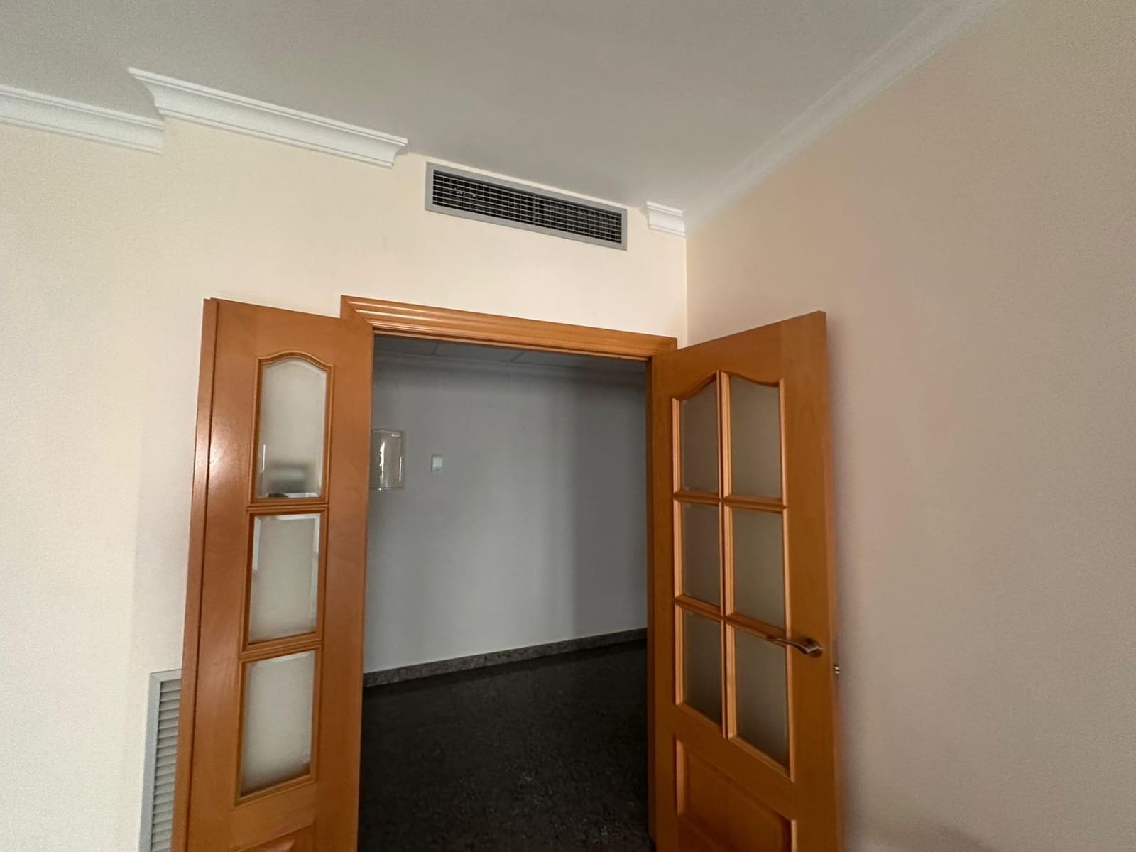 3 bedroom Flat for sale in Gandia - € 190,000 (Ref: 8847693)