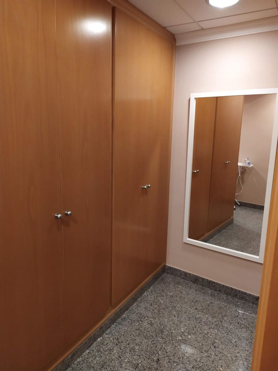 3 bedroom Flat for sale in Gandia - € 190,000 (Ref: 8847693)