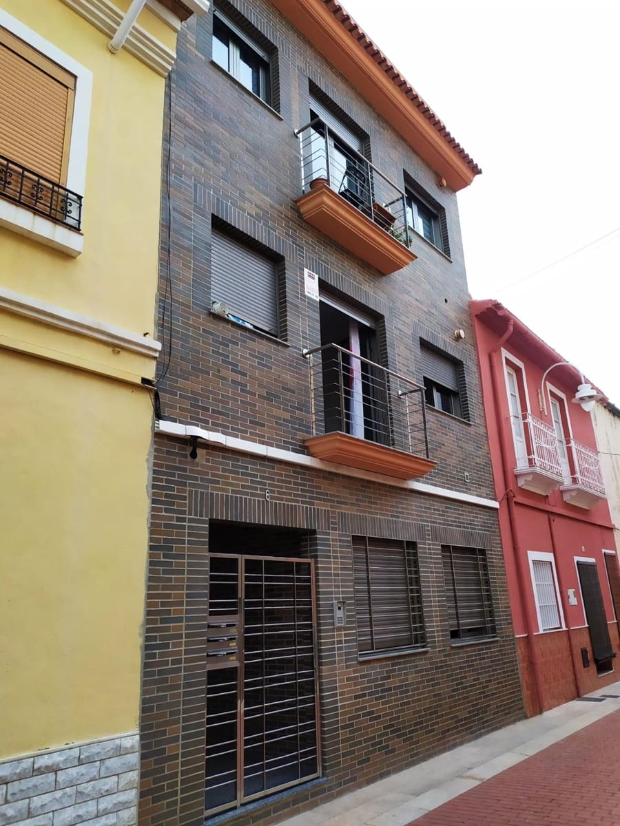 3 bedroom Flat for sale in Gandia - € 190,000 (Ref: 8847693)