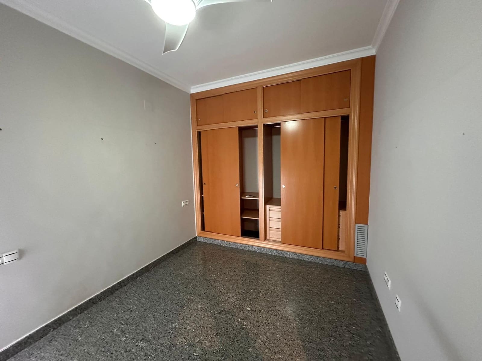 3 bedroom Flat for sale in Gandia - € 190,000 (Ref: 8847693)