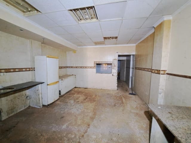 Erhverv til salg i Alzira - € 48.000 (Ref: 8888368)