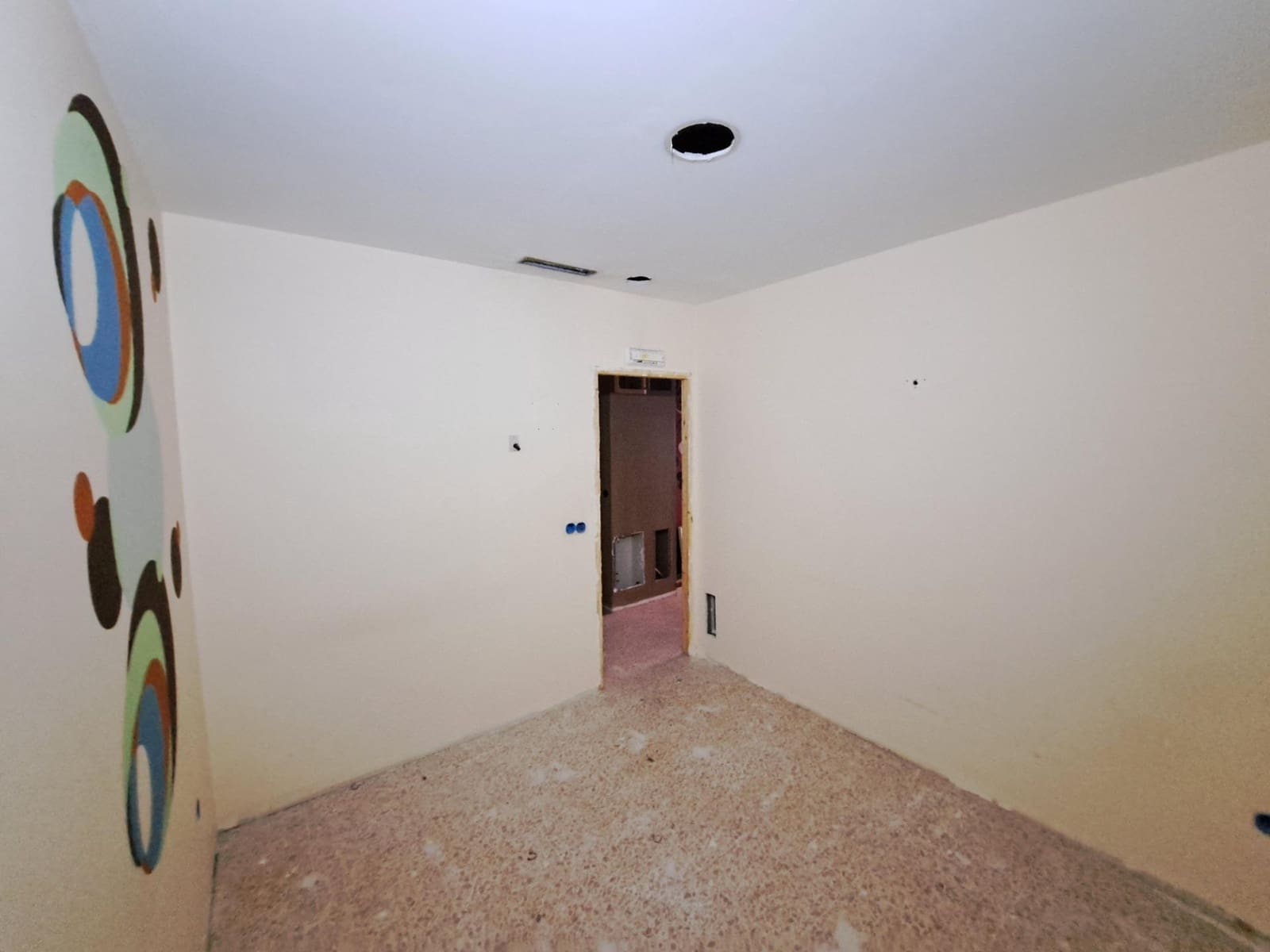 Erhverv til leje i Alzira - € 450 (Ref: 8894630)