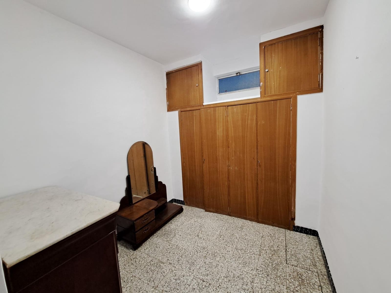 8 soveværelse Byhus til salg i Alzira med garage - € 254.000 (Ref: 8911183)