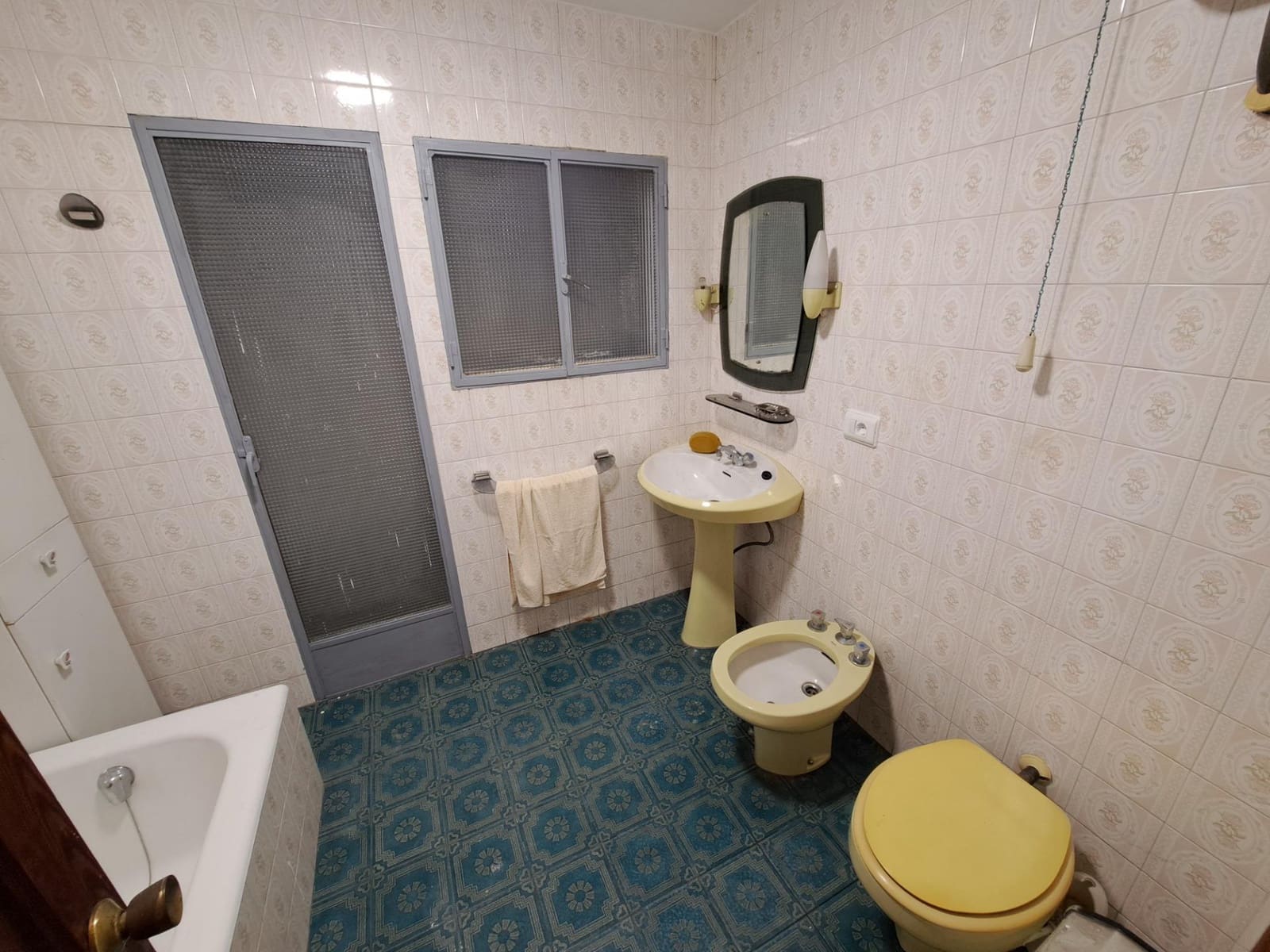 8 soveværelse Byhus til salg i Alzira med garage - € 254.000 (Ref: 8911183)