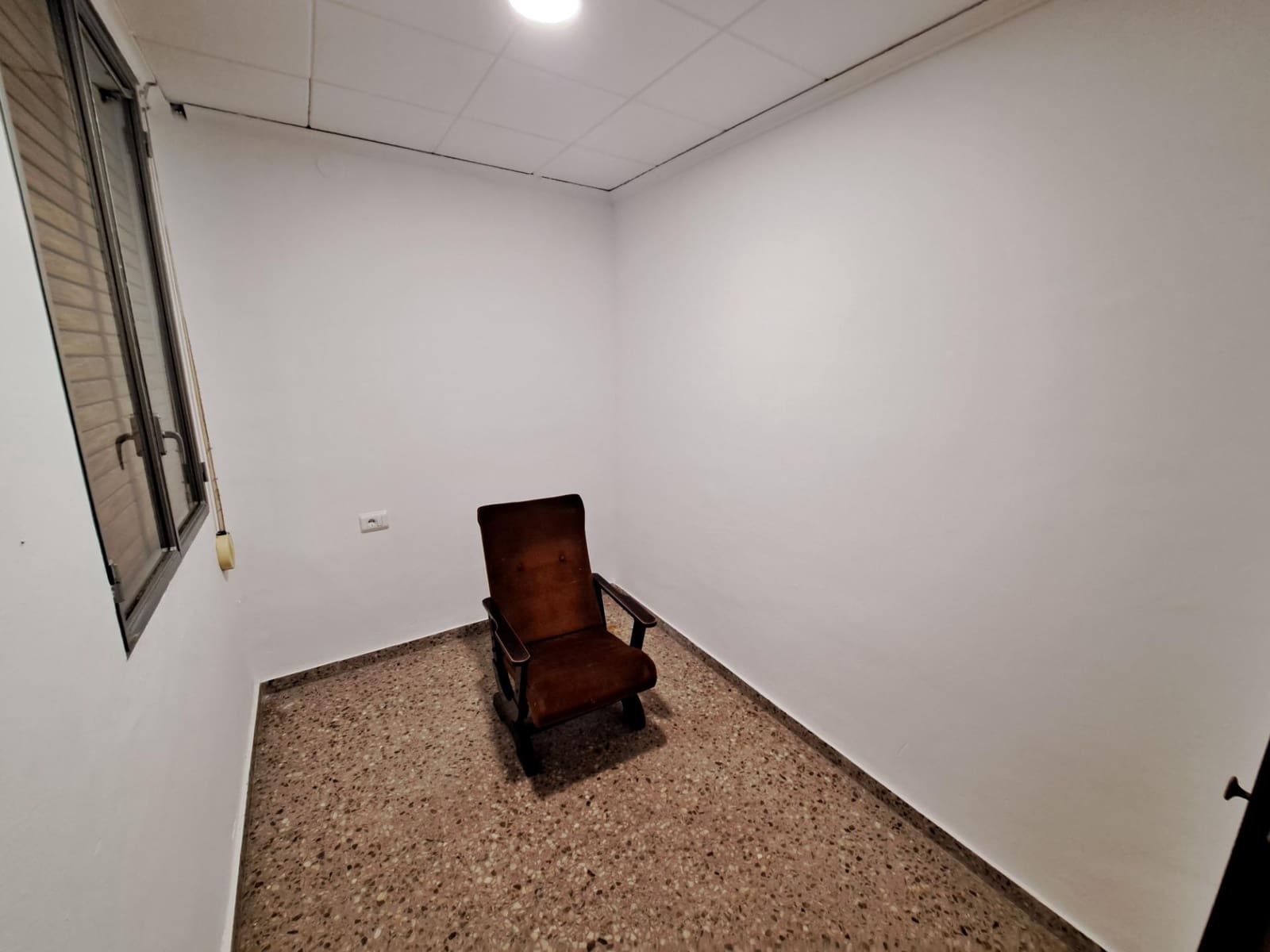 8 soveværelse Byhus til salg i Alzira med garage - € 254.000 (Ref: 8911183)