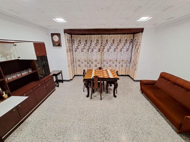 8 sypialnia Dom na sprzedaż w Alzira z garażem - 254 000 € (Ref: 8911183)