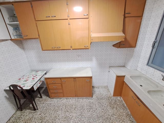 8 sypialnia Dom na sprzedaż w Alzira z garażem - 254 000 € (Ref: 8911183)