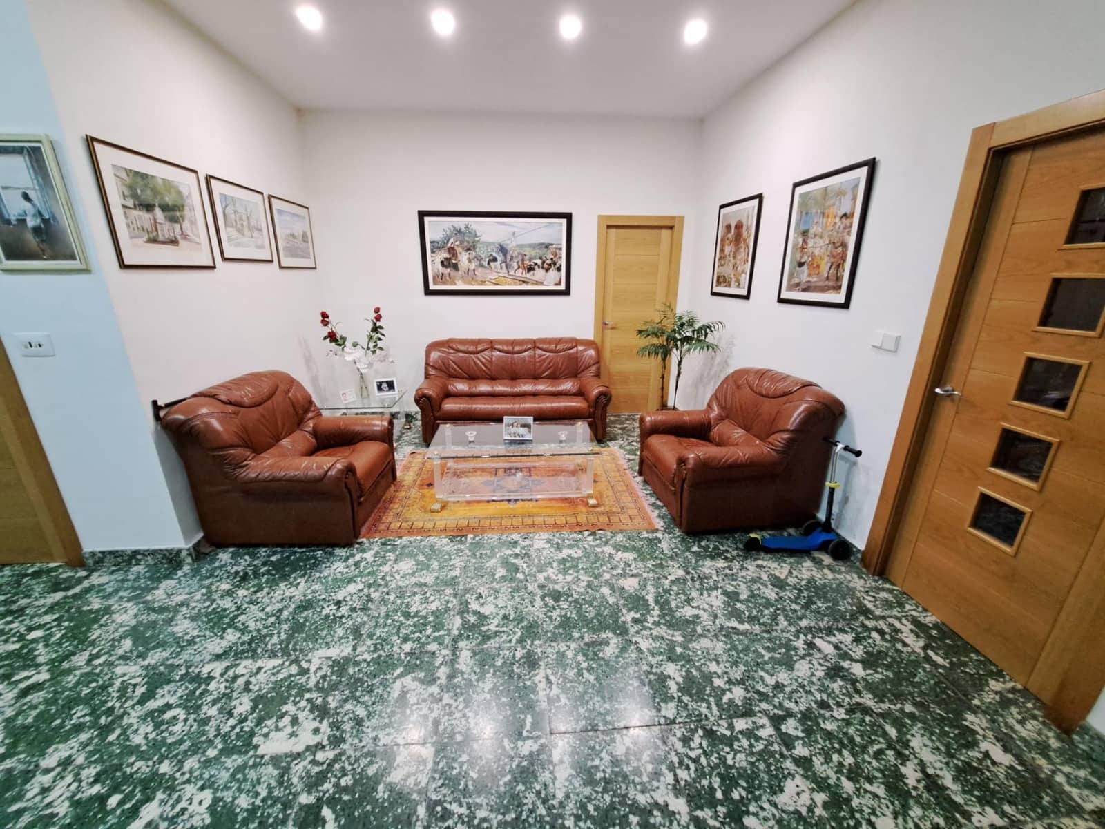 6 soveværelse Lejlighed til salg i Carcaixent - € 220.000 (Ref: 8911184)