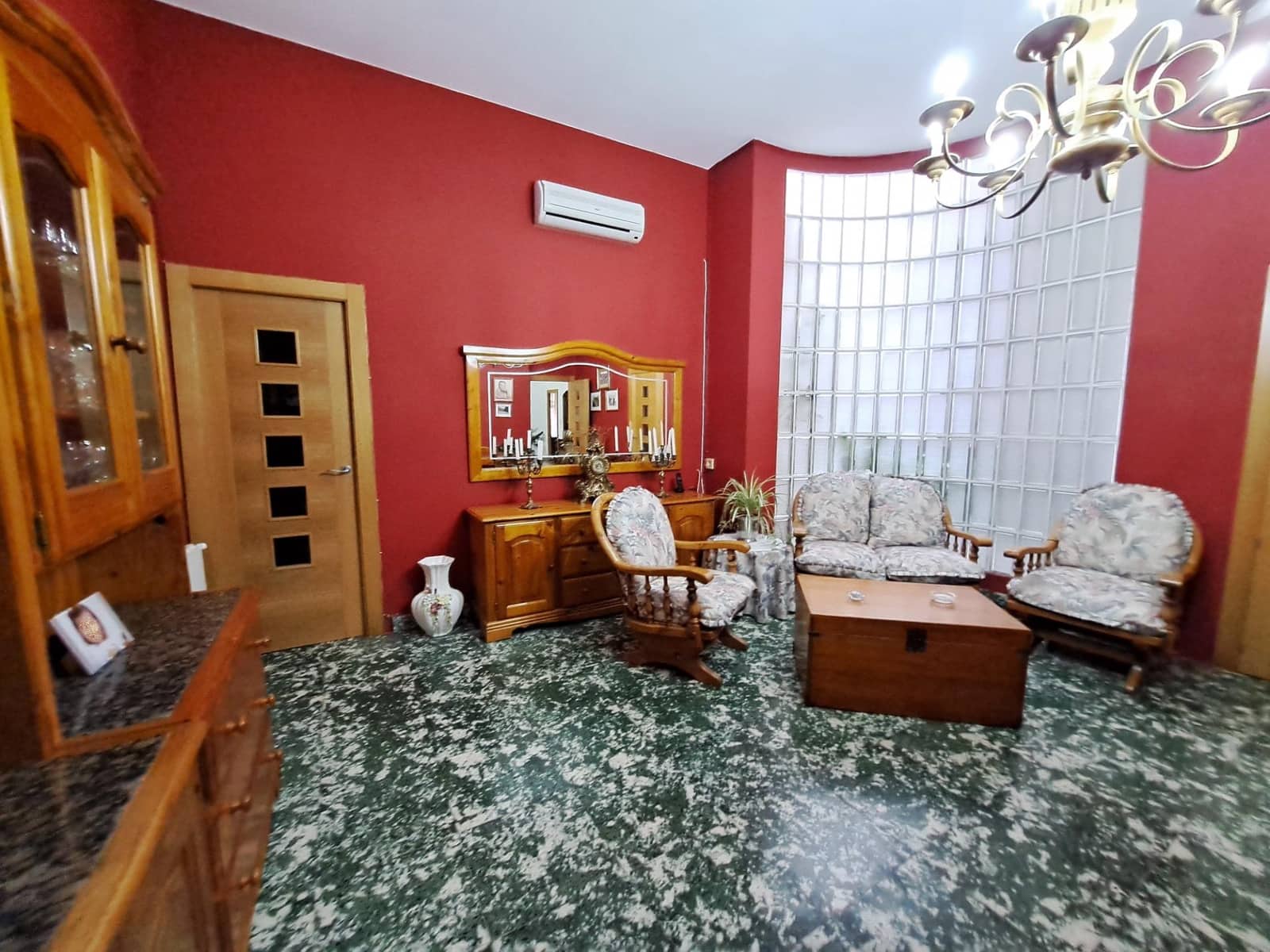 6 soveværelse Lejlighed til salg i Carcaixent - € 220.000 (Ref: 8911184)