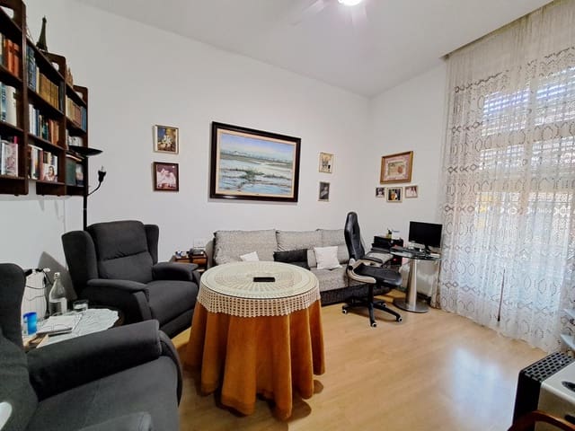 6 soveværelse Lejlighed til salg i Carcaixent - € 220.000 (Ref: 8911184)