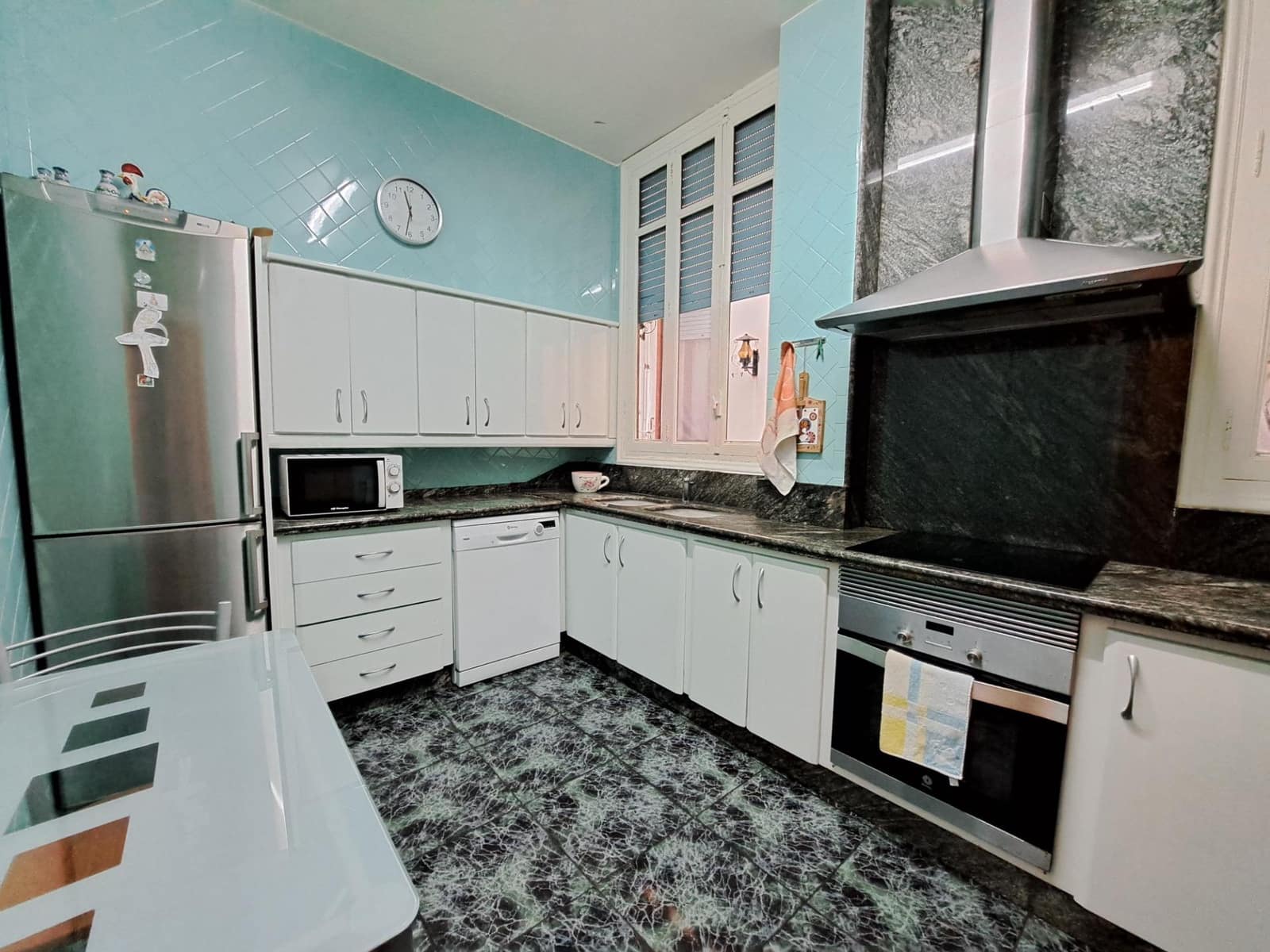 6 soveværelse Lejlighed til salg i Carcaixent - € 220.000 (Ref: 8911184)