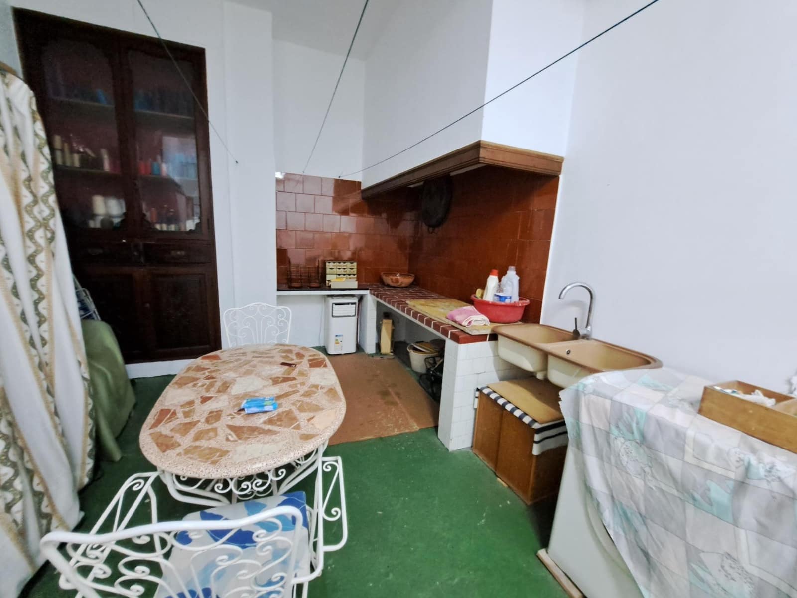 6 soveværelse Lejlighed til salg i Carcaixent - € 220.000 (Ref: 8911184)