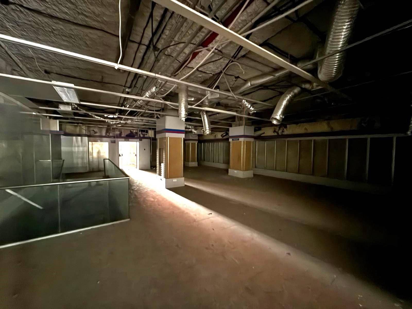 Erhverv til leje i Alzira - € 5.000 (Ref: 8918216)