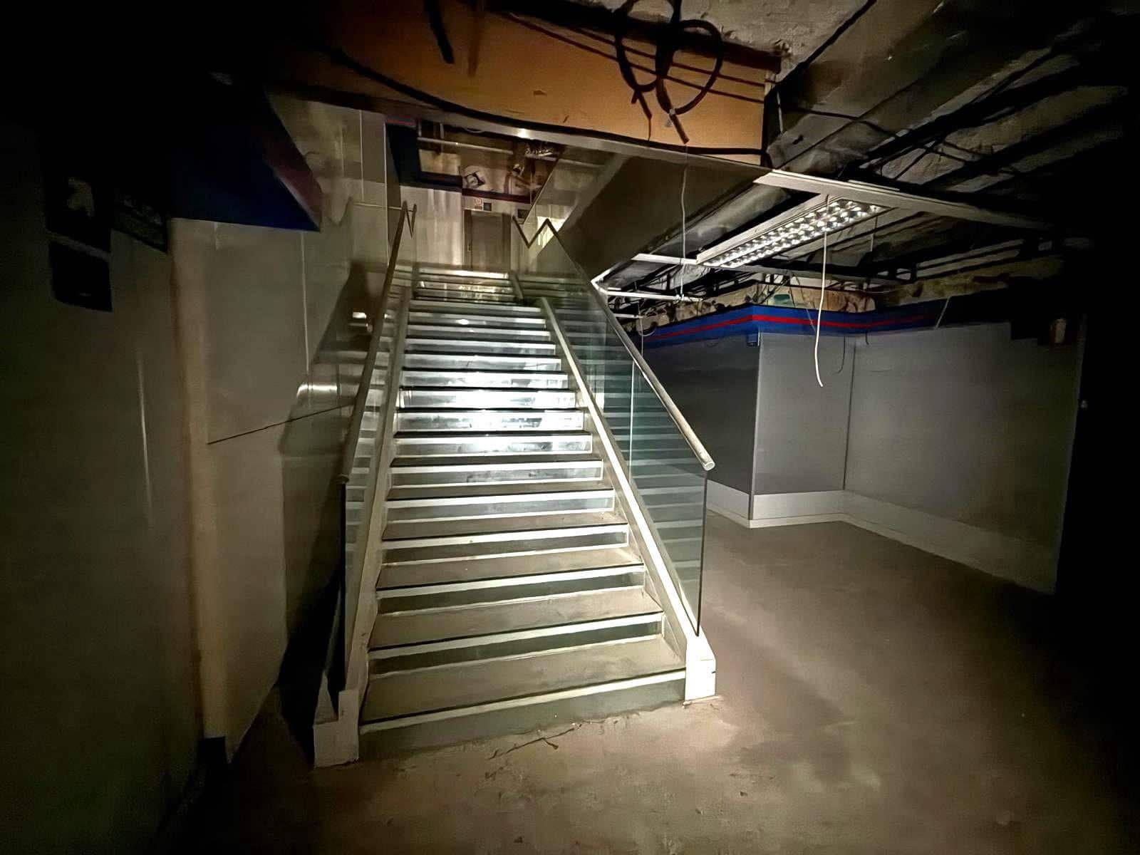 Erhverv til leje i Alzira - € 5.000 (Ref: 8918216)