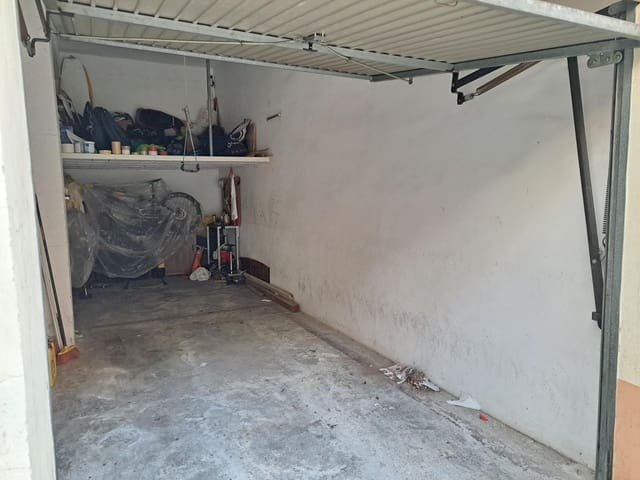 Kaupallinen myytävänä paikassa Alzira - 25 000 € (Ref: 8921439)