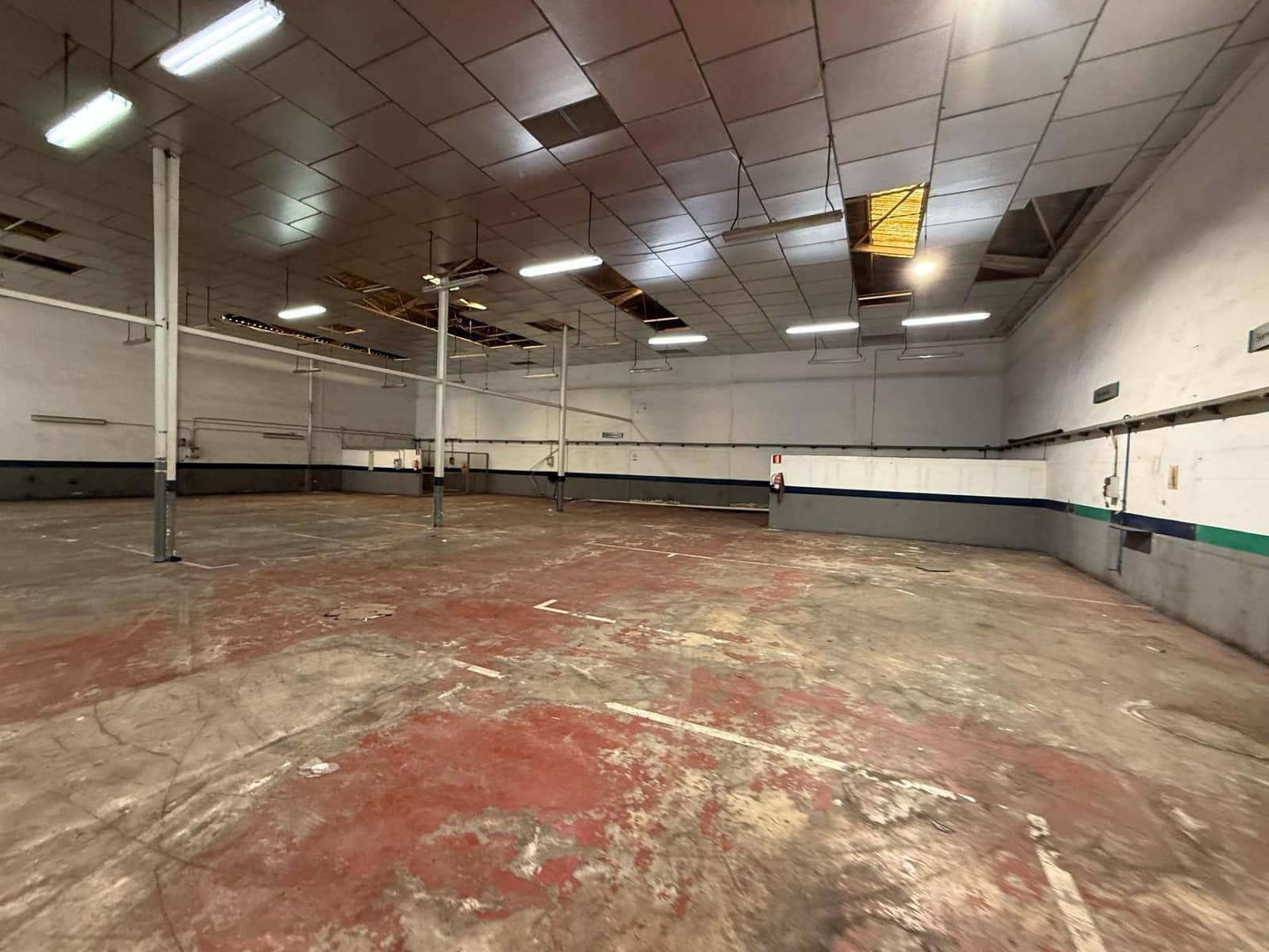 Virksomhed til salg i Alzira - € 750.000 (Ref: 8943833)