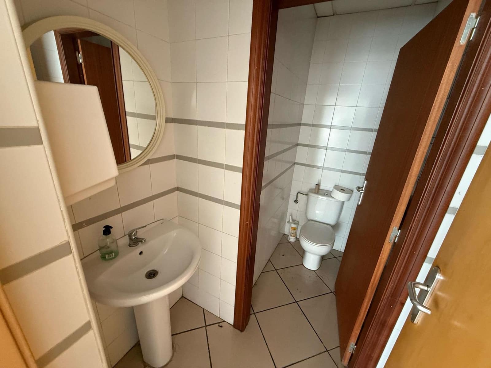 Virksomhed til salg i Alzira - € 750.000 (Ref: 8943833)