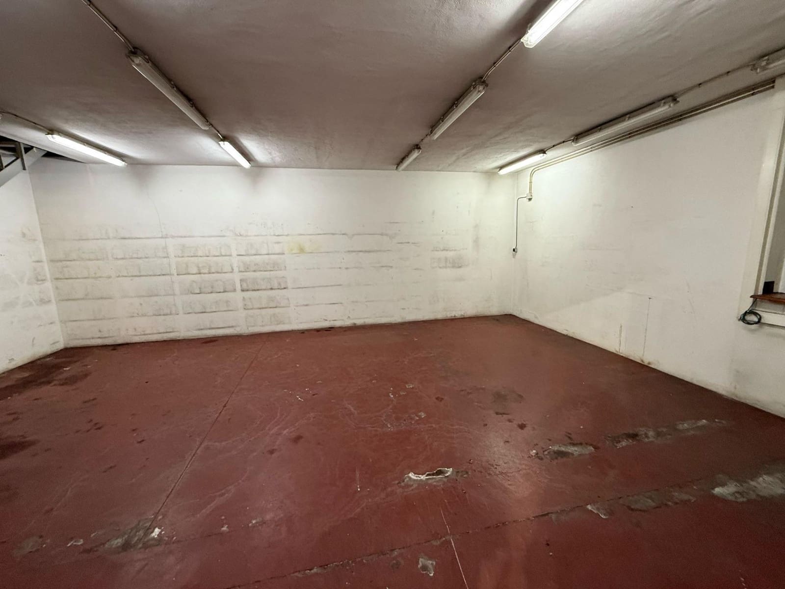 Virksomhed til salg i Alzira - € 750.000 (Ref: 8943833)