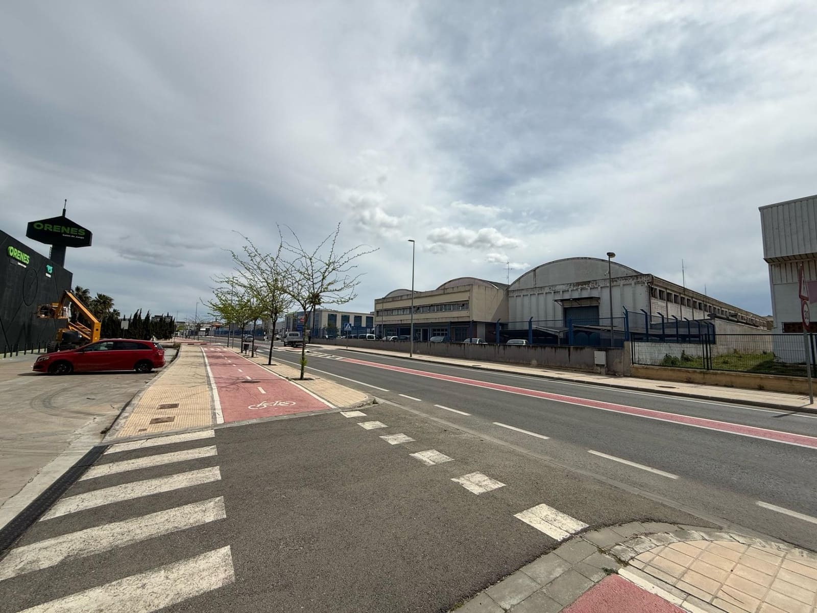 Virksomhed til salg i Alzira - € 750.000 (Ref: 8943833)