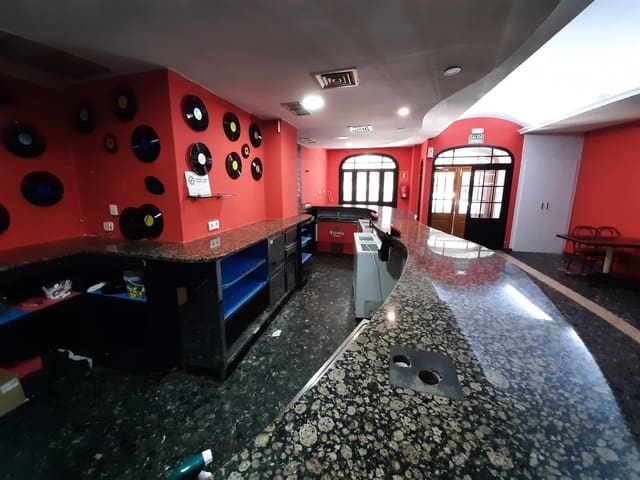 Erhverv til leje i Alzira - € 1.200 (Ref: 8970314)