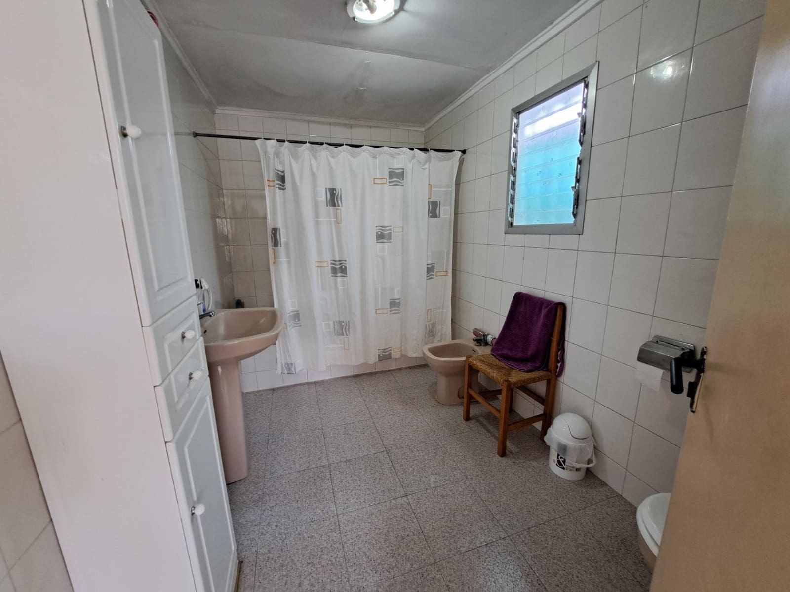 4 slaapkamer Villa te koop in Alzira met zwembad - € 185.000 (Ref: 8979075)