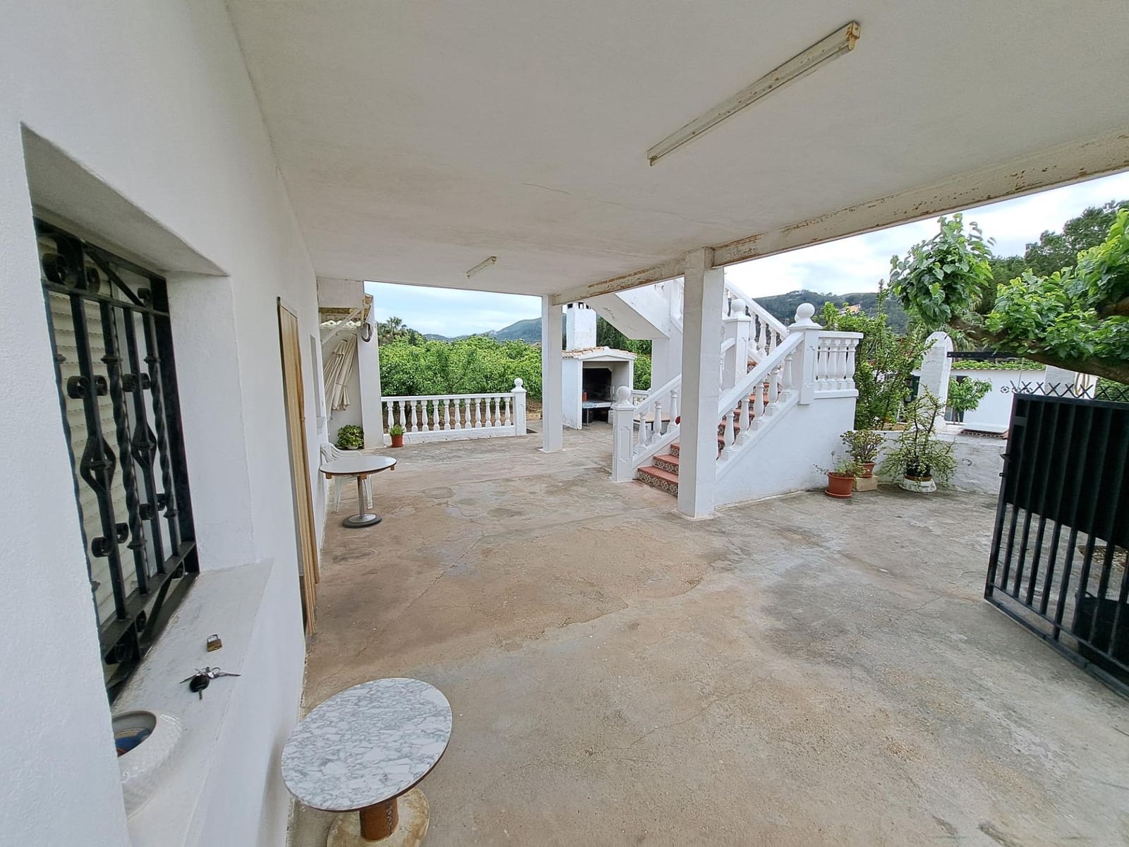 4 slaapkamer Villa te koop in Alzira met zwembad - € 185.000 (Ref: 8979075)