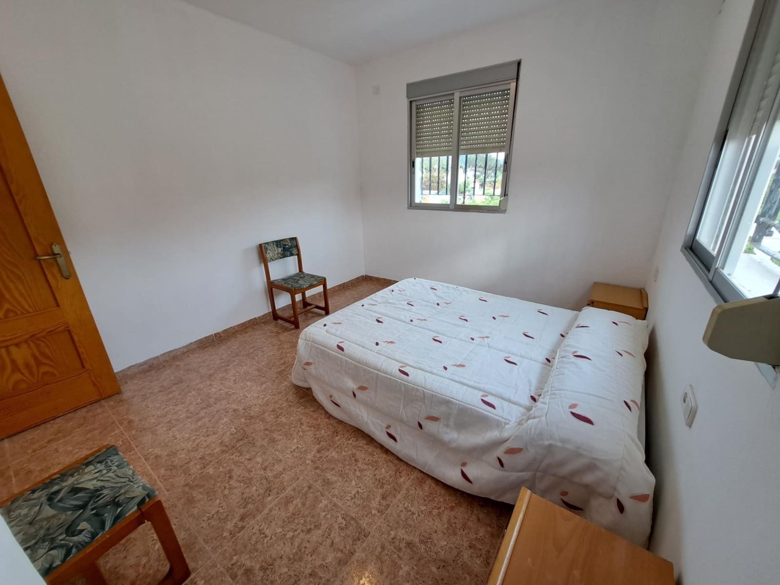 4 slaapkamer Villa te koop in Alzira met zwembad - € 185.000 (Ref: 8979075)