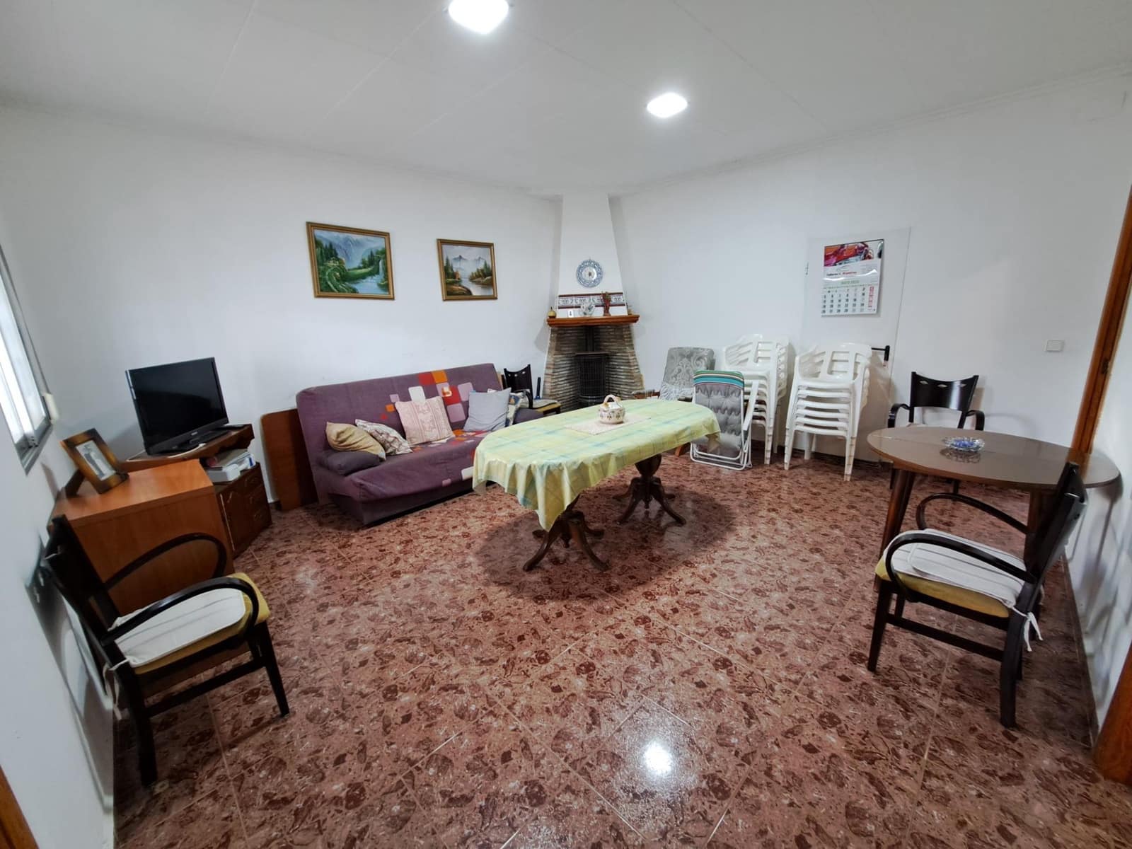 4 slaapkamer Villa te koop in Alzira met zwembad - € 185.000 (Ref: 8979075)