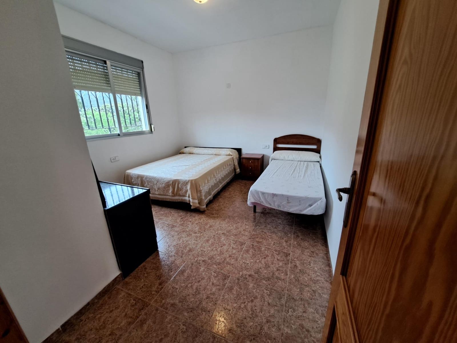 4 slaapkamer Villa te koop in Alzira met zwembad - € 185.000 (Ref: 8979075)