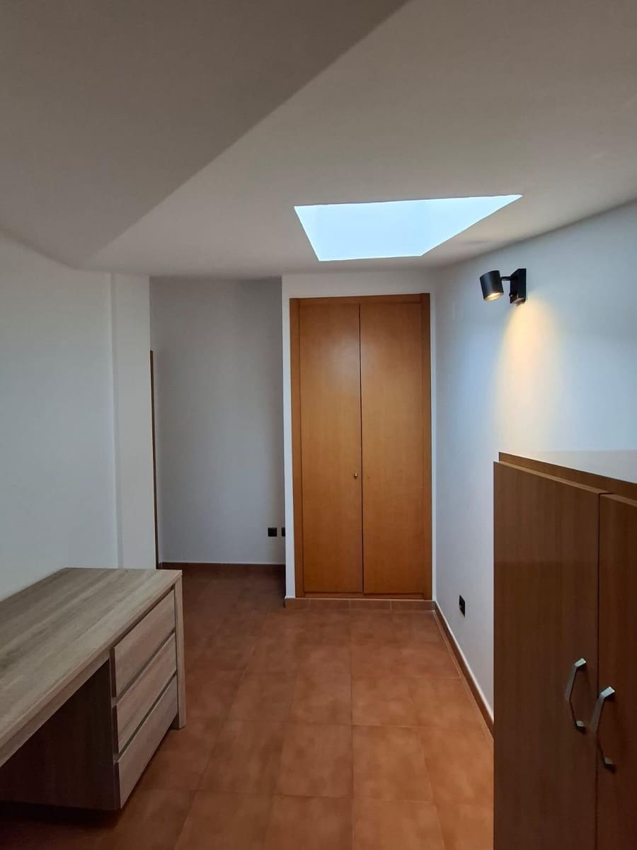 4 soveværelse Penthouse til salg i Alzira - € 245.000 (Ref: 9003561)