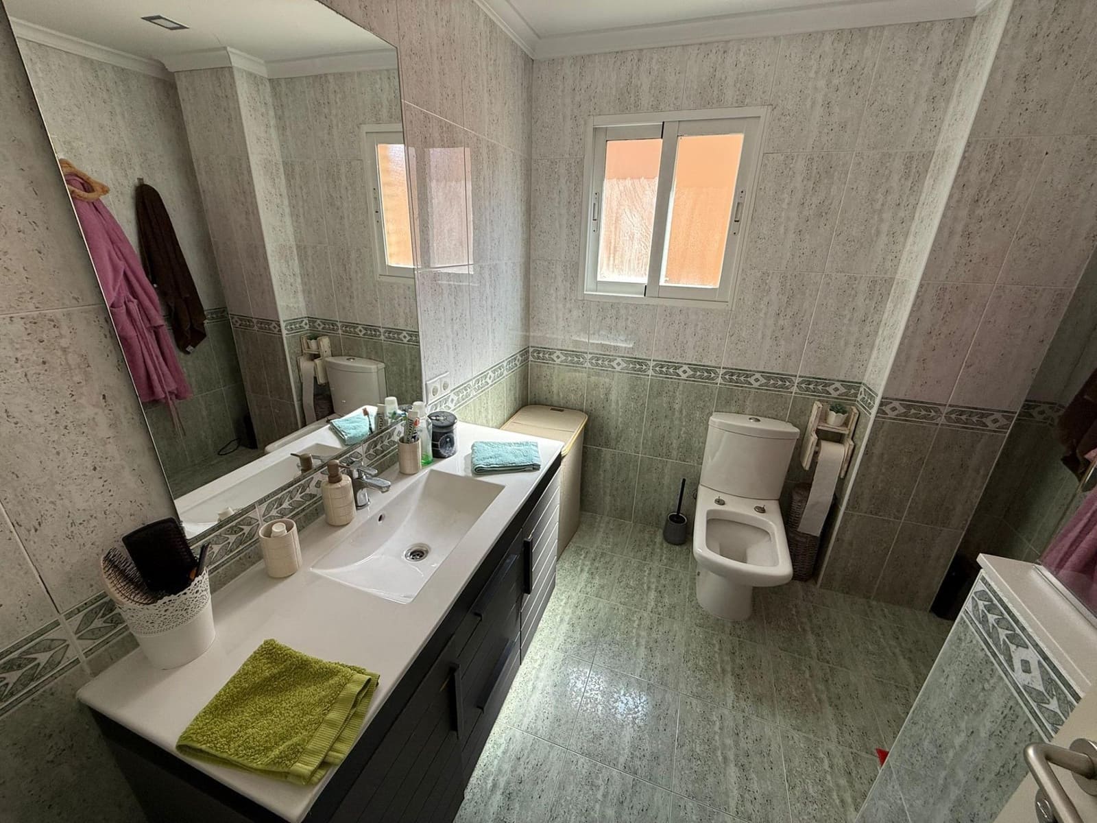 3 soveværelse Rækkehus til salg i Alzira med swimmingpool garage - € 319.000 (Ref: 9005993)