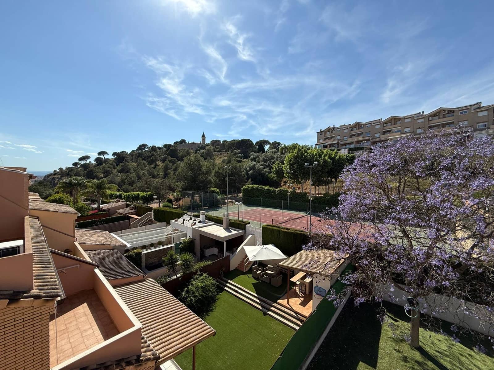 3 soveværelse Rækkehus til salg i Alzira med swimmingpool garage - € 319.000 (Ref: 9005993)