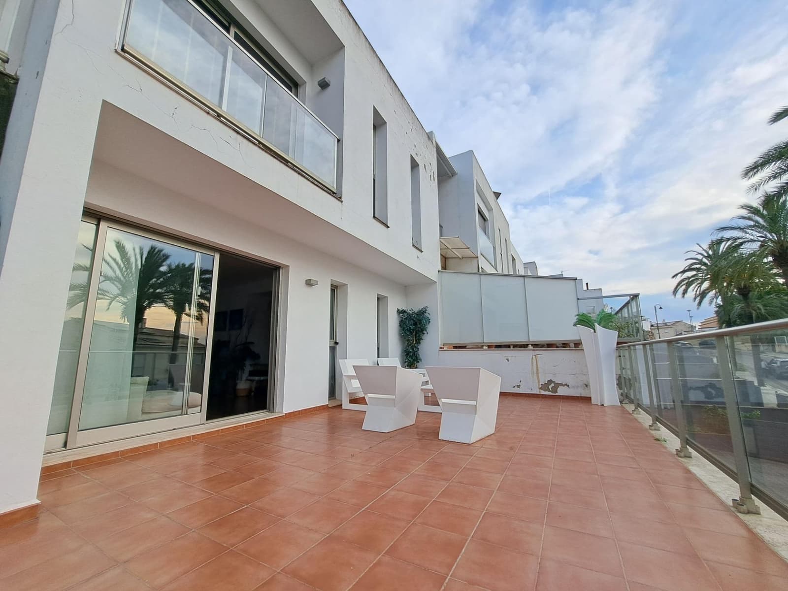 4 soveværelse Rækkehus til salg i Alzira - € 380.000 (Ref: 9023114)