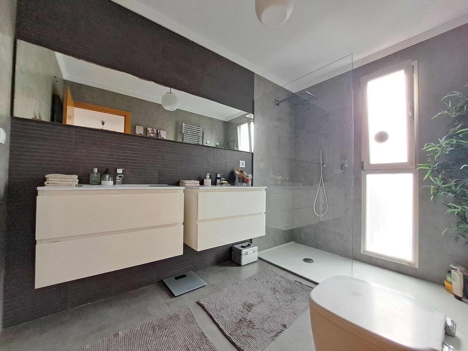 4 soveværelse Rækkehus til salg i Alzira - € 380.000 (Ref: 9023114)