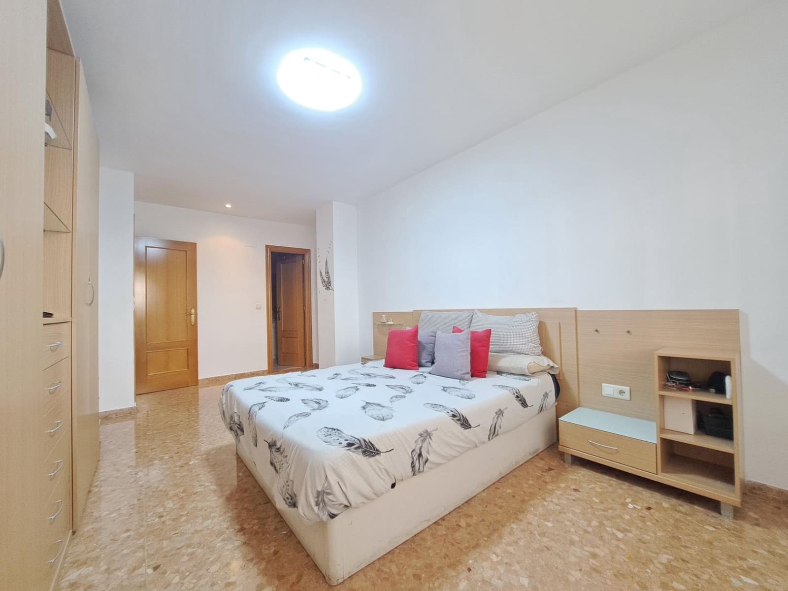 4 soverom Leilighet til salgs i Alzira - € 210 000 (Ref: 9023115)