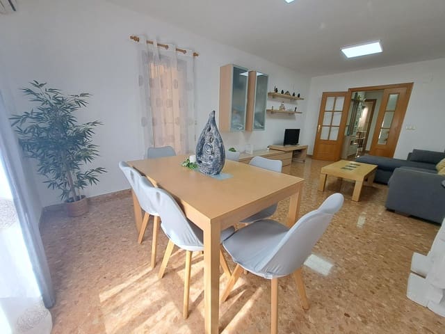 4 soverom Leilighet til salgs i Alzira - € 210 000 (Ref: 9023115)