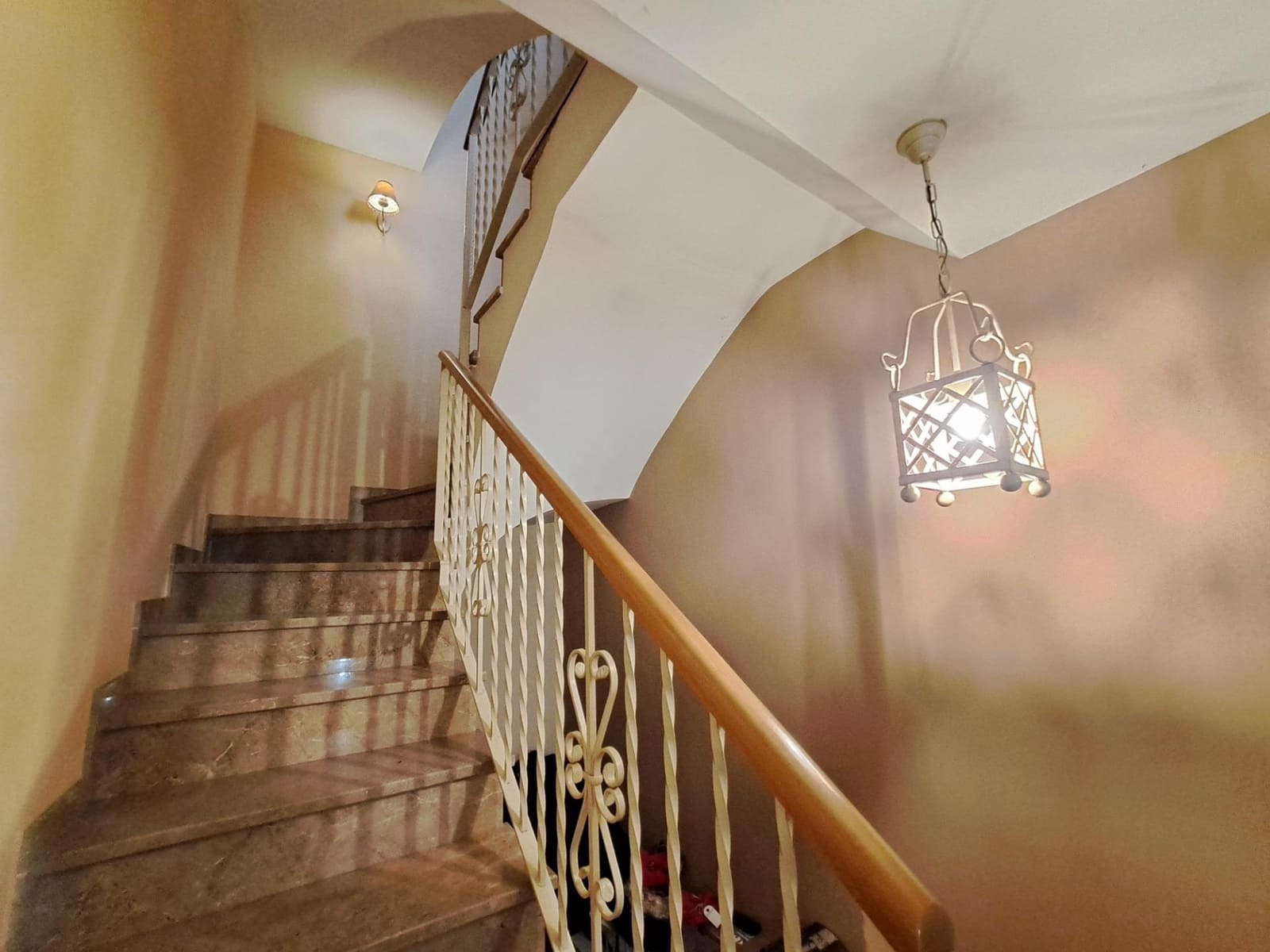 3 soveværelse Rækkehus til salg i Alzira - € 265.000 (Ref: 9029478)