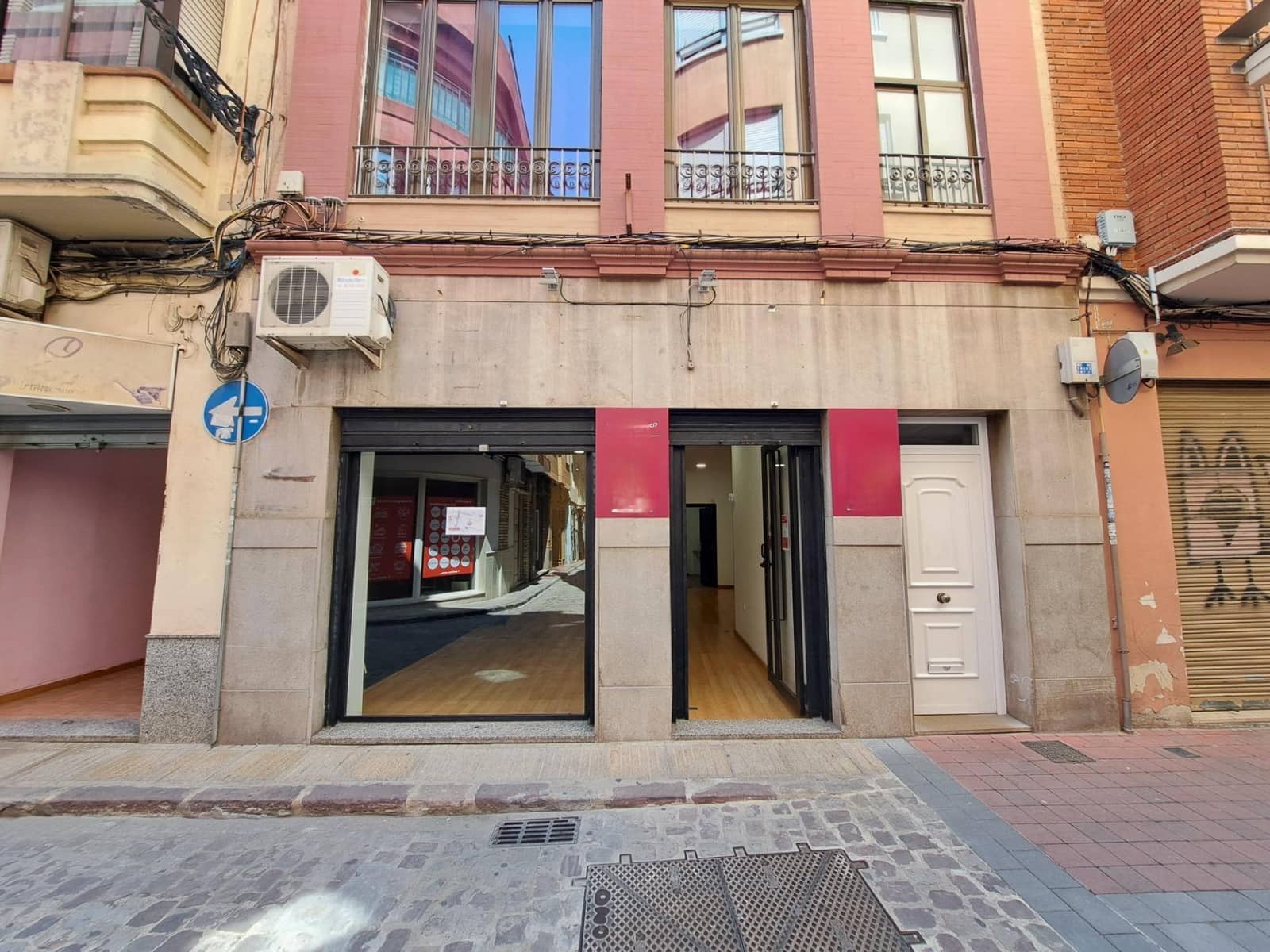 Local Comercial en Alzira en alquiler - 550 € (Ref: 9036528)