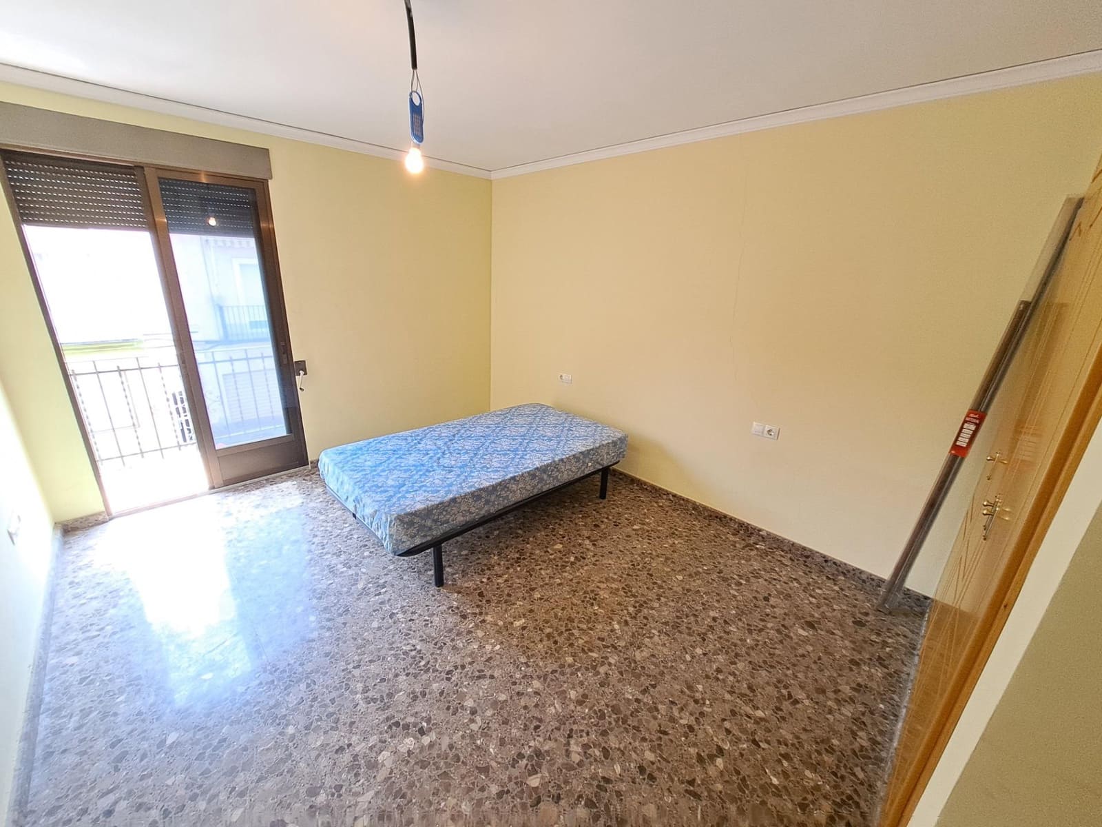 6 sypialnia Dom na sprzedaż w Carcaixent z garażem - 250 000 € (Ref: 9059696)