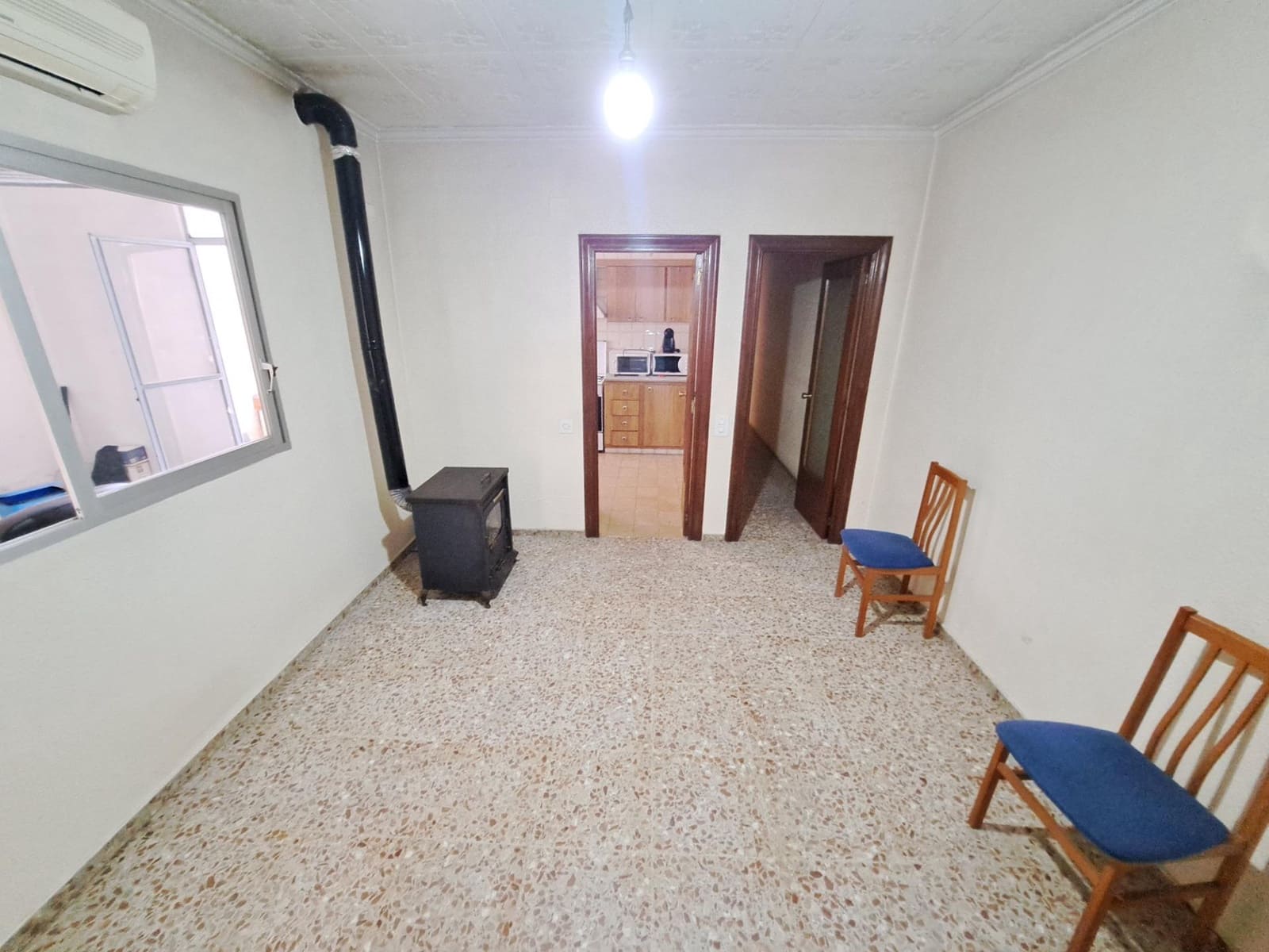 6 sypialnia Dom na sprzedaż w Carcaixent z garażem - 250 000 € (Ref: 9059696)