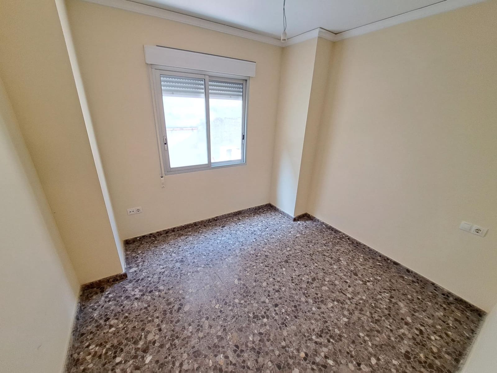 6 sypialnia Dom na sprzedaż w Carcaixent z garażem - 250 000 € (Ref: 9059696)