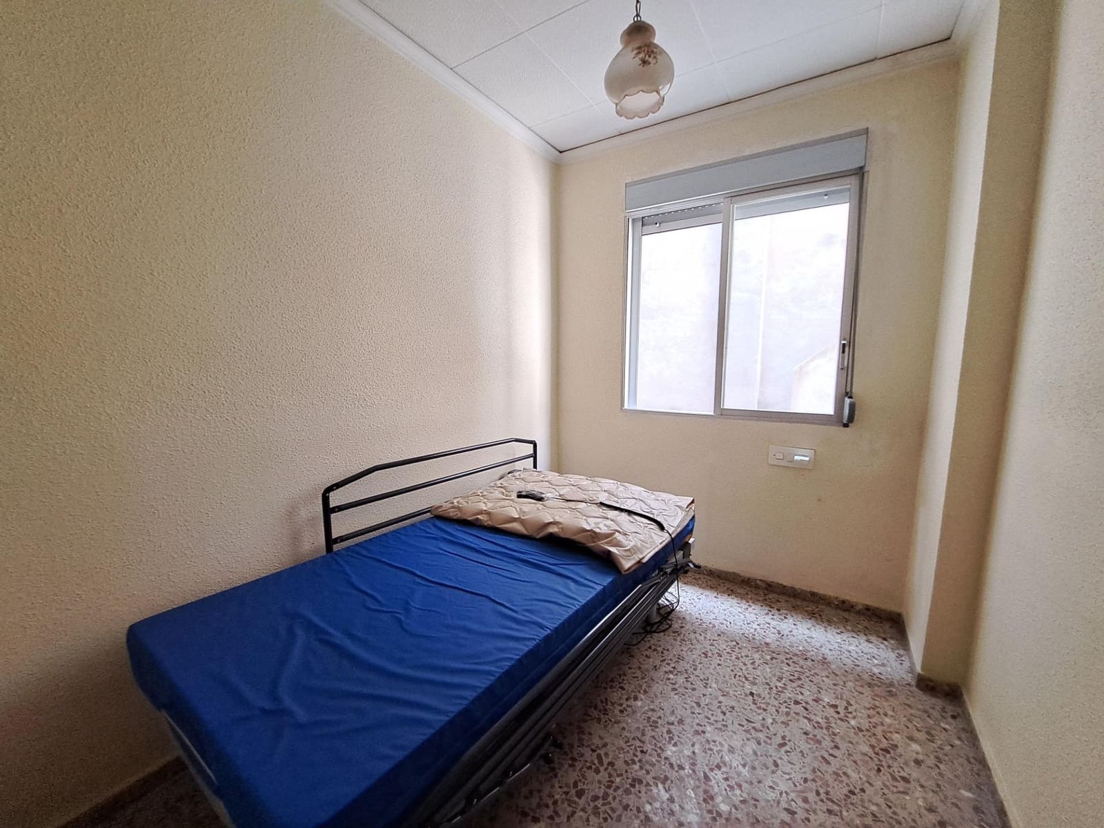 6 sypialnia Dom na sprzedaż w Carcaixent z garażem - 250 000 € (Ref: 9059696)